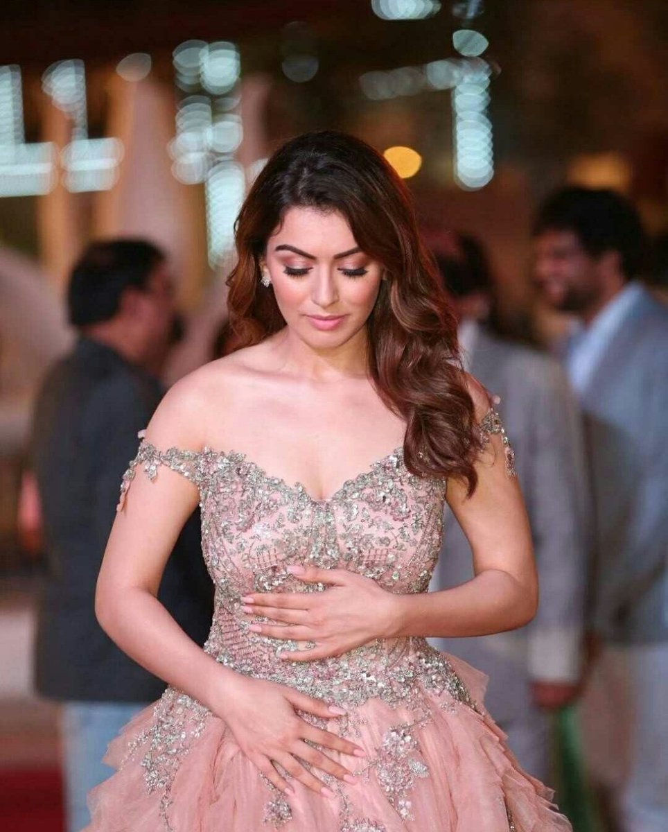 Tollywood Actress Hansika Motwani Stills at Siima Awards3